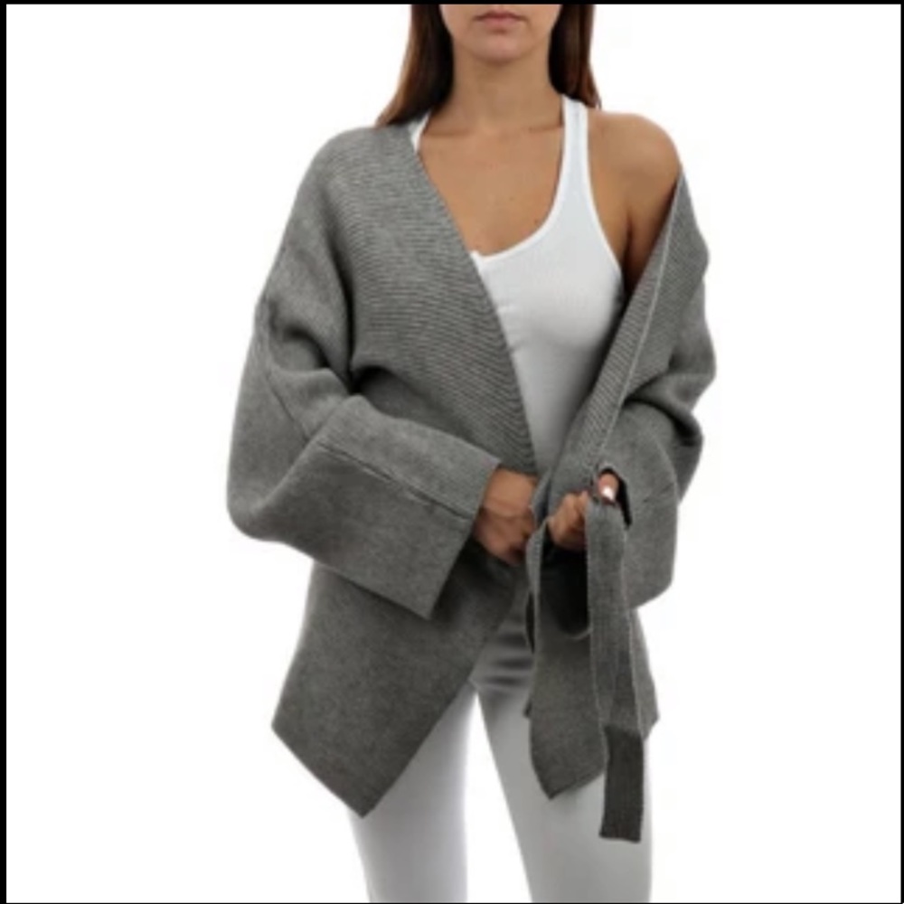 Elliatt Gray Women's Cardigan